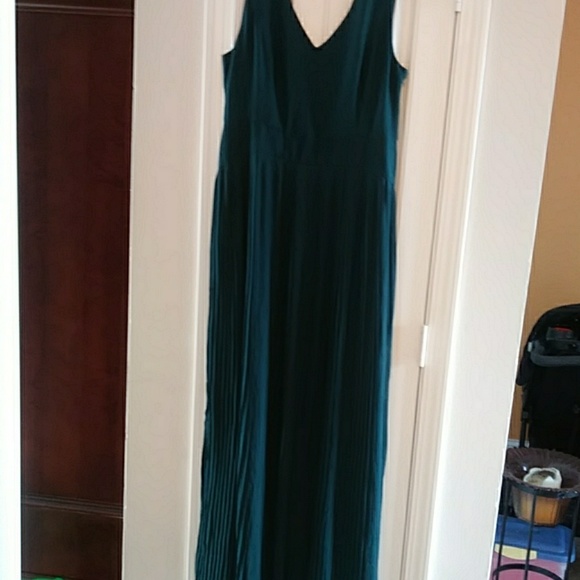 Lace & Mesh Long Formal dress - Picture 1 of 5